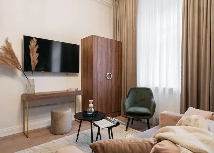 White Lotus - Loftaffair Collection *