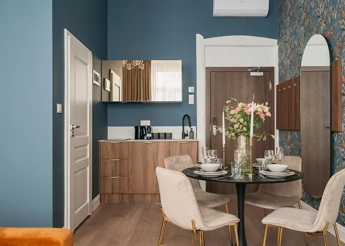 White Lotus - Loftaffair Collection Apartment