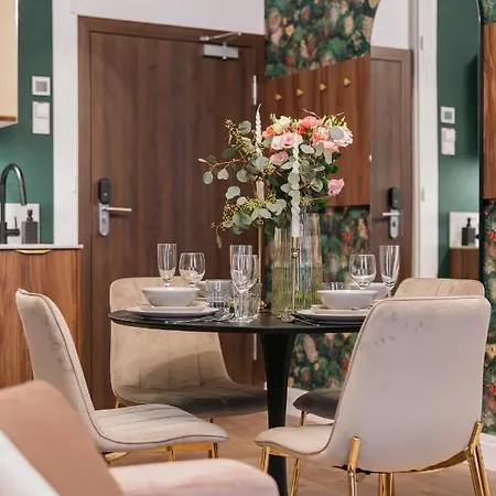 White Lotus - Loftaffair Collection Apartamento Cracovia