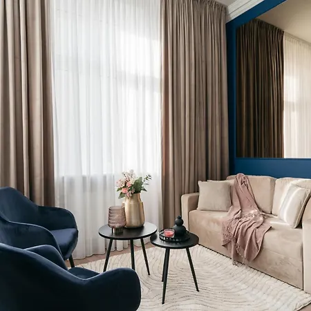 White Lotus - Loftaffair Collection *