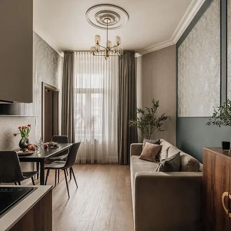 White Lotus By Fragola Collection Krakau