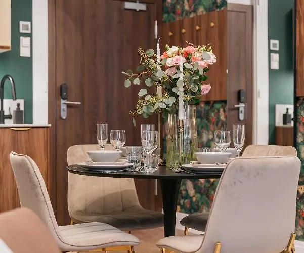 White Lotus - Loftaffair Collection Apartment Krakau