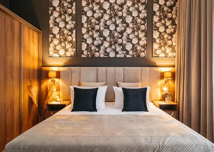 White Lotus - Loftaffair Collection * Krakau