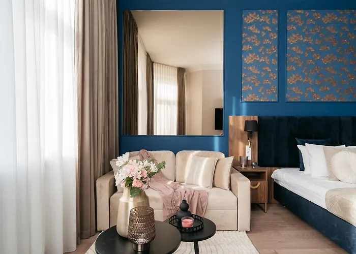 White Lotus - Loftaffair Collection *