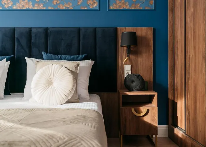 White Lotus - Loftaffair Collection Apartment *