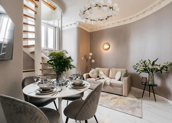 White Lotus - Loftaffair Collection *