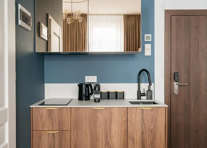 White Lotus - Loftaffair Collection *