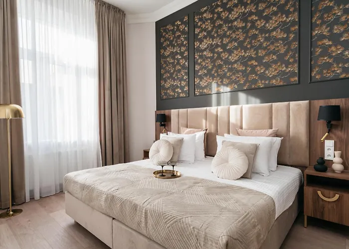 White Lotus - Loftaffair Collection Apartment